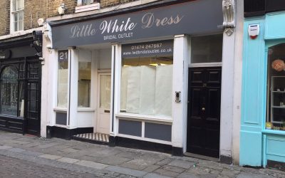 Contemporary Shop Signage for new Gravesend Bridal Store